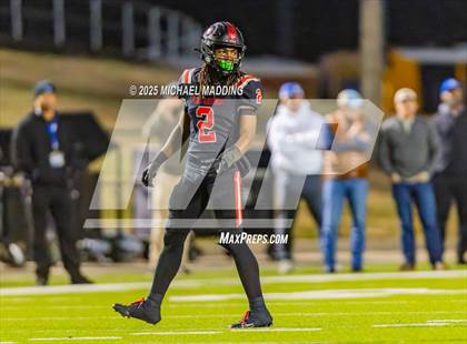 Thumbnail 1 in Port Arthur Memorial vs Barbers Hill (UIL Football 5A D1 Quarterfinal) photogallery.