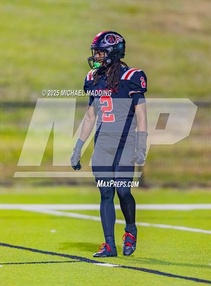 Thumbnail 1 in Port Arthur Memorial vs Barbers Hill (UIL Football 5A D1 Quarterfinal) photogallery.