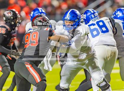 Thumbnail 3 in Port Arthur Memorial vs Barbers Hill (UIL Football 5A D1 Quarterfinal) photogallery.