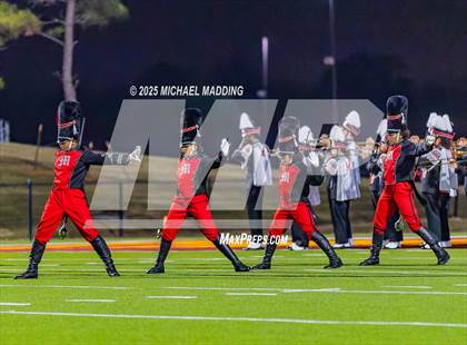 Thumbnail 1 in Port Arthur Memorial vs Barbers Hill (UIL Football 5A D1 Quarterfinal) photogallery.