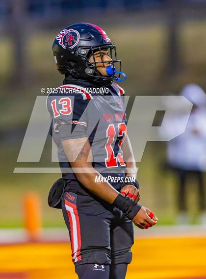 Thumbnail 3 in Port Arthur Memorial vs Barbers Hill (UIL Football 5A D1 Quarterfinal) photogallery.