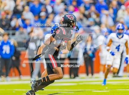 Thumbnail 3 in Port Arthur Memorial vs Barbers Hill (UIL Football 5A D1 Quarterfinal) photogallery.