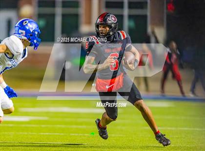 Thumbnail 3 in Port Arthur Memorial vs Barbers Hill (UIL Football 5A D1 Quarterfinal) photogallery.
