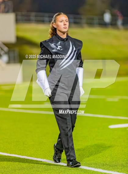 Thumbnail 1 in Port Arthur Memorial vs Barbers Hill (UIL Football 5A D1 Quarterfinal) photogallery.