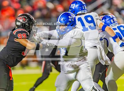 Thumbnail 2 in Port Arthur Memorial vs Barbers Hill (UIL Football 5A D1 Quarterfinal) photogallery.