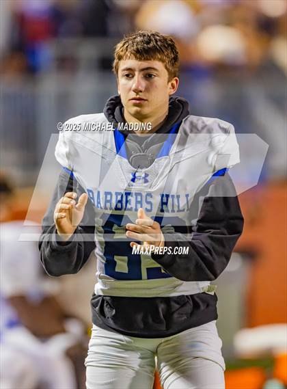 Thumbnail 2 in Port Arthur Memorial vs Barbers Hill (UIL Football 5A D1 Quarterfinal) photogallery.