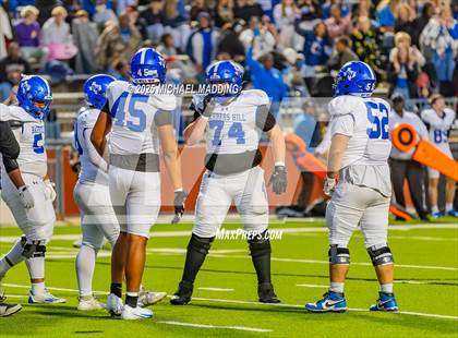 Thumbnail 1 in Port Arthur Memorial vs Barbers Hill (UIL Football 5A D1 Quarterfinal) photogallery.