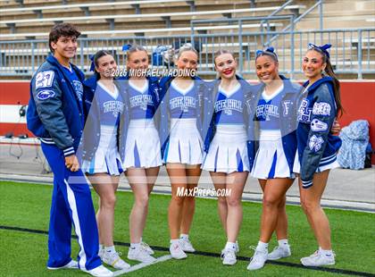 Thumbnail 1 in Port Arthur Memorial vs Barbers Hill (UIL Football 5A D1 Quarterfinal) photogallery.