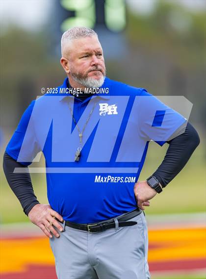 Thumbnail 2 in Port Arthur Memorial vs Barbers Hill (UIL Football 5A D1 Quarterfinal) photogallery.