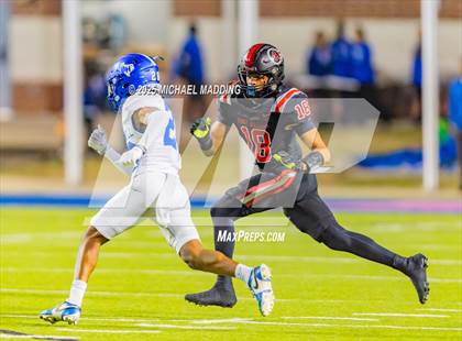 Thumbnail 1 in Port Arthur Memorial vs Barbers Hill (UIL Football 5A D1 Quarterfinal) photogallery.