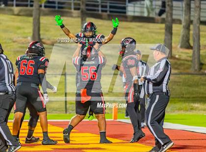 Thumbnail 2 in Port Arthur Memorial vs Barbers Hill (UIL Football 5A D1 Quarterfinal) photogallery.