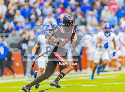 Thumbnail 1 in Port Arthur Memorial vs Barbers Hill (UIL Football 5A D1 Quarterfinal) photogallery.