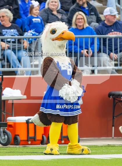 Thumbnail 3 in Port Arthur Memorial vs Barbers Hill (UIL Football 5A D1 Quarterfinal) photogallery.