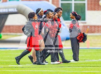 Thumbnail 1 in Port Arthur Memorial vs Barbers Hill (UIL Football 5A D1 Quarterfinal) photogallery.