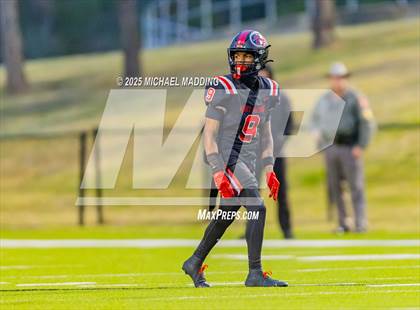 Thumbnail 2 in Port Arthur Memorial vs Barbers Hill (UIL Football 5A D1 Quarterfinal) photogallery.