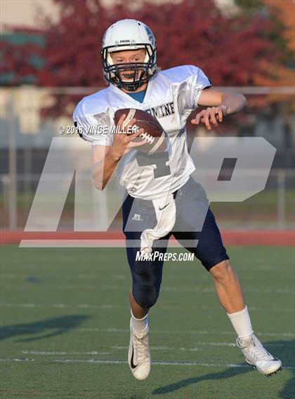 Thumbnail 3 in Bellarmine Prep @ Sumner photogallery.