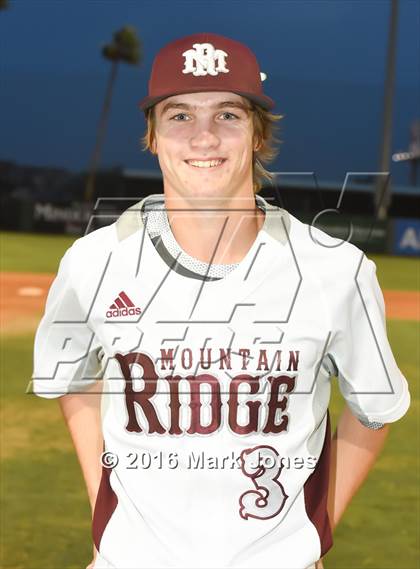 Thumbnail 3 in Mountain Ridge vs. Hamilton (AIA D1 Final Awards Photos) photogallery.