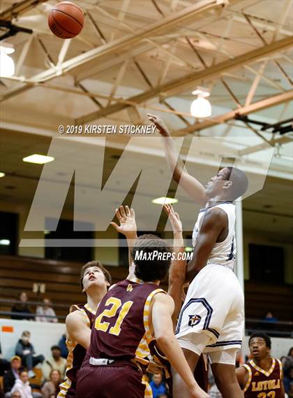 Thumbnail 3 in Loyola Academy @ DePaul College Prep photogallery.