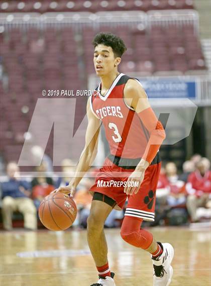 Thumbnail 1 in Moon Area vs. Archbishop Wood (PIAA 5A Championship) photogallery.