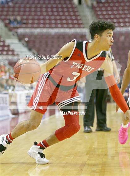Thumbnail 1 in Moon Area vs. Archbishop Wood (PIAA 5A Championship) photogallery.