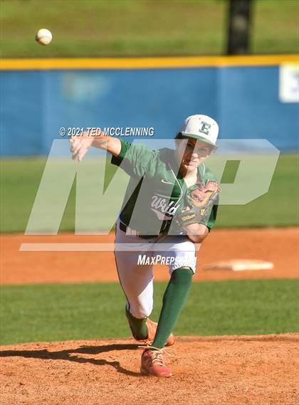 Thumbnail 2 in Episcopal vs Baptist Prep (AAA 3A Regional First Round) photogallery.