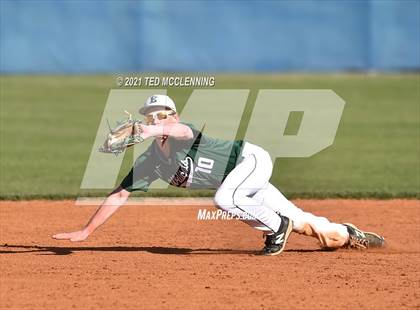 Thumbnail 2 in Episcopal vs Baptist Prep (AAA 3A Regional First Round) photogallery.