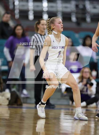 Thumbnail 1 in D'Evelyn vs. Holy Family (CHSAA 4A Championship) photogallery.