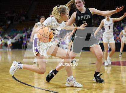 Thumbnail 3 in D'Evelyn vs. Holy Family (CHSAA 4A Championship) photogallery.