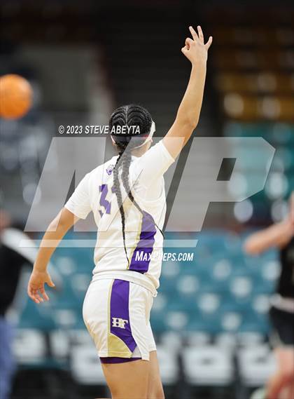 Thumbnail 1 in D'Evelyn vs. Holy Family (CHSAA 4A Championship) photogallery.