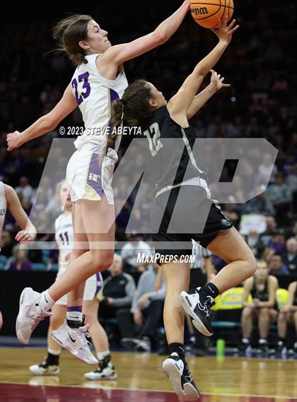 Thumbnail 3 in D'Evelyn vs. Holy Family (CHSAA 4A Championship) photogallery.