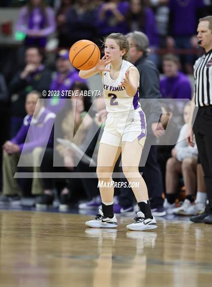 Thumbnail 2 in D'Evelyn vs. Holy Family (CHSAA 4A Championship) photogallery.