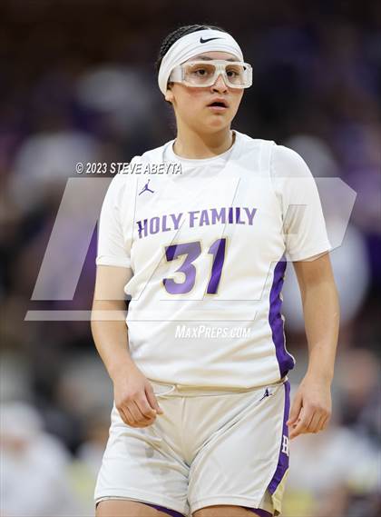 Thumbnail 3 in D'Evelyn vs. Holy Family (CHSAA 4A Championship) photogallery.