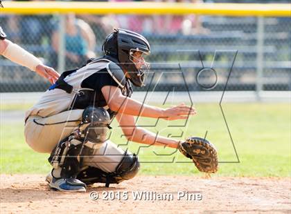 Thumbnail 2 in Valley Central vs. Minisink Valley (Section 9 Class AA Final) photogallery.
