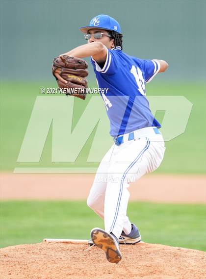 Thumbnail 2 in Nolan Catholic vs Midlothian (Drew Medford Memorial Tournament) photogallery.