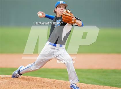 Thumbnail 2 in Nolan Catholic vs Midlothian (Drew Medford Memorial Tournament) photogallery.