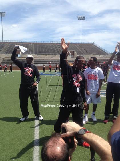 Thumbnail 2 in North Shore TOC Ceremony photogallery.