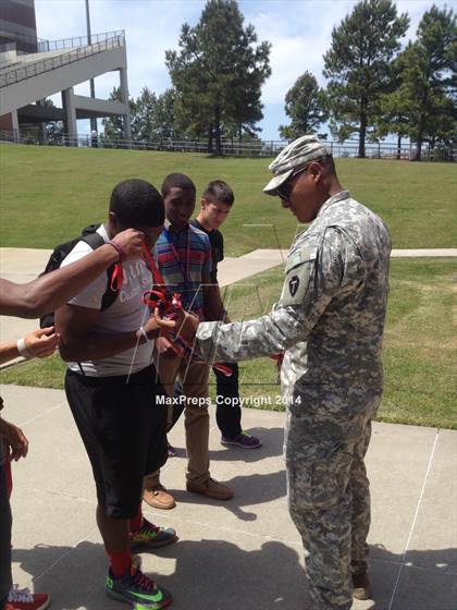 Thumbnail 3 in North Shore TOC Ceremony photogallery.