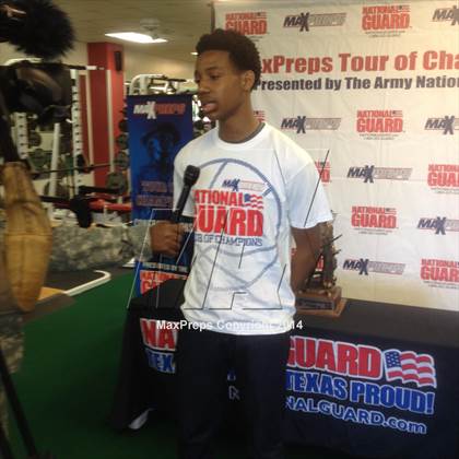 Thumbnail 3 in North Shore TOC Ceremony photogallery.