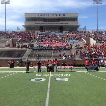 Thumbnail 1 in North Shore TOC Ceremony photogallery.