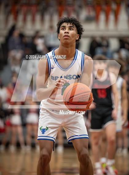 Thumbnail 3 in Branson vs. Redwood (MCAL Final) photogallery.