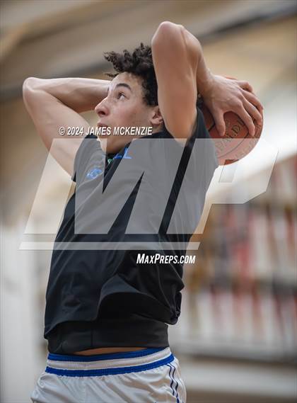 Thumbnail 3 in Branson vs. Redwood (MCAL Final) photogallery.