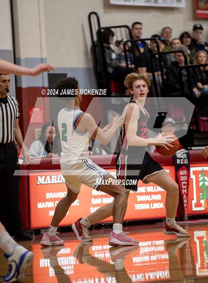 Thumbnail 3 in Branson vs. Redwood (MCAL Final) photogallery.