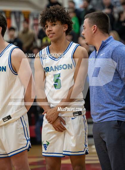 Thumbnail 1 in Branson vs. Redwood (MCAL Final) photogallery.
