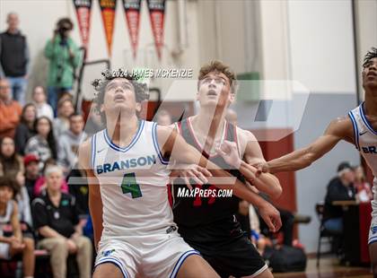 Thumbnail 1 in Branson vs. Redwood (MCAL Final) photogallery.