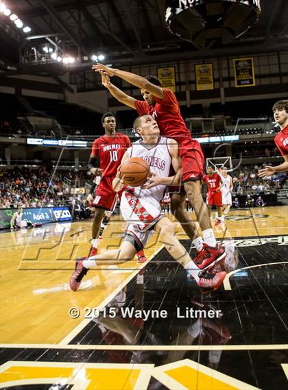 Thumbnail 2 in Holmes vs Dixie (KHSAA 9th Region Semifinal) photogallery.