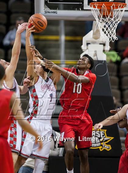 Thumbnail 2 in Holmes vs Dixie (KHSAA 9th Region Semifinal) photogallery.