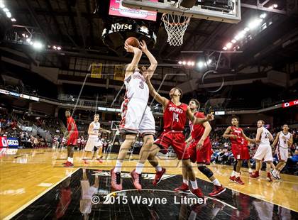 Thumbnail 3 in Holmes vs Dixie (KHSAA 9th Region Semifinal) photogallery.