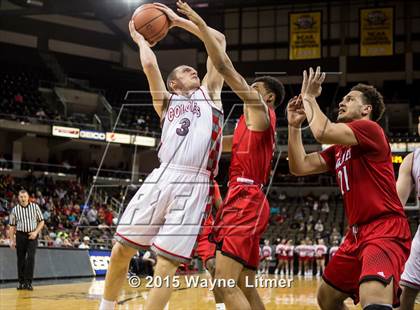 Thumbnail 1 in Holmes vs Dixie (KHSAA 9th Region Semifinal) photogallery.