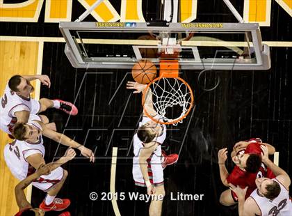 Thumbnail 2 in Holmes vs Dixie (KHSAA 9th Region Semifinal) photogallery.