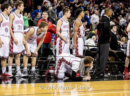Thumbnail 3 in Holmes vs Dixie (KHSAA 9th Region Semifinal) photogallery.